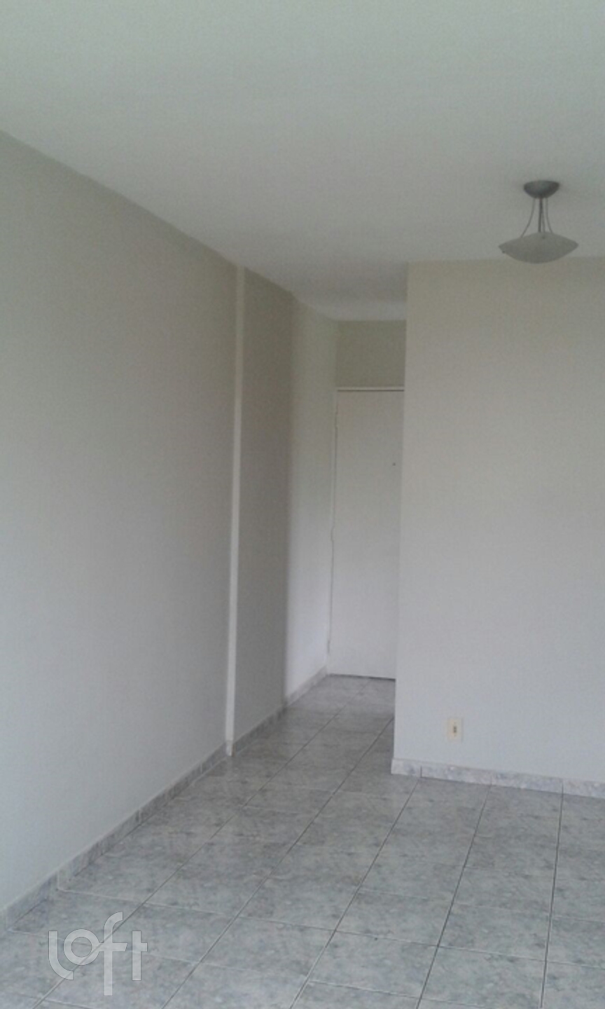 Apartamento à venda com 3 quartos, 56m² - Foto 2