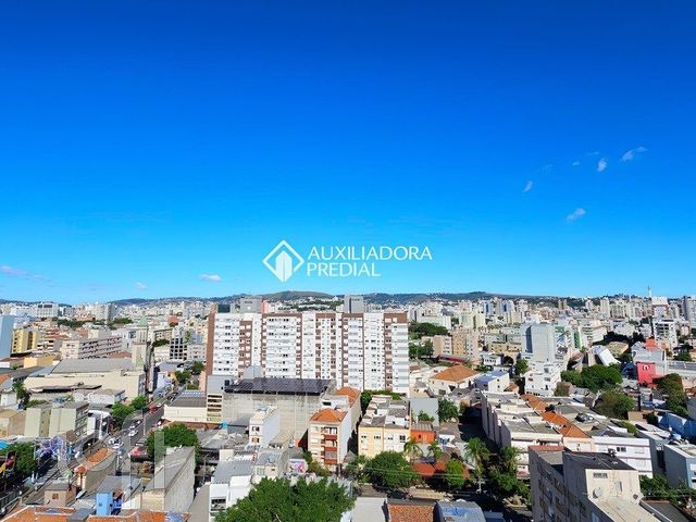 Apartamento com 61m², 2 dormitórios, 1 vaga, Cidade Baixa em Porto Alegre