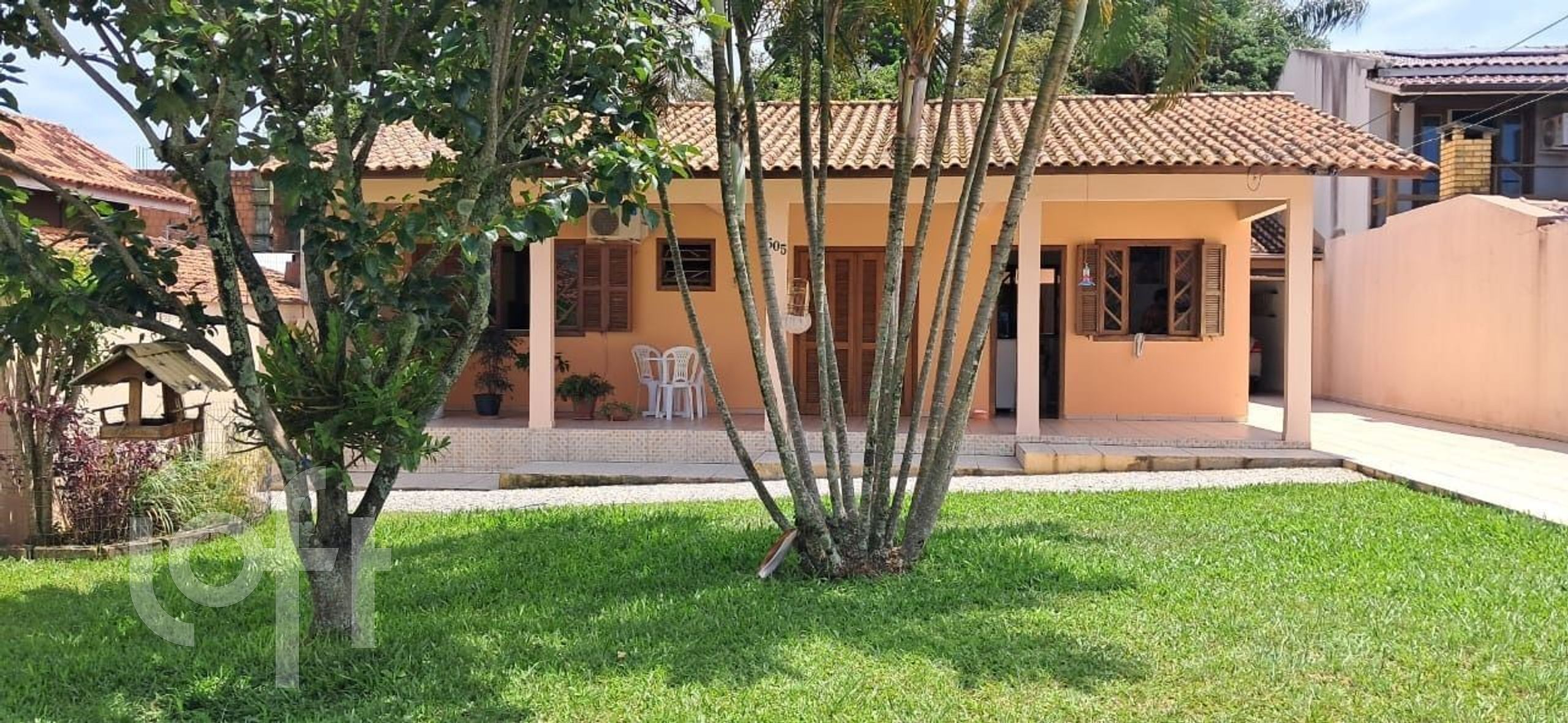 Casa à venda em Ingleses com 139 m², 2 quartos, 4 vagas