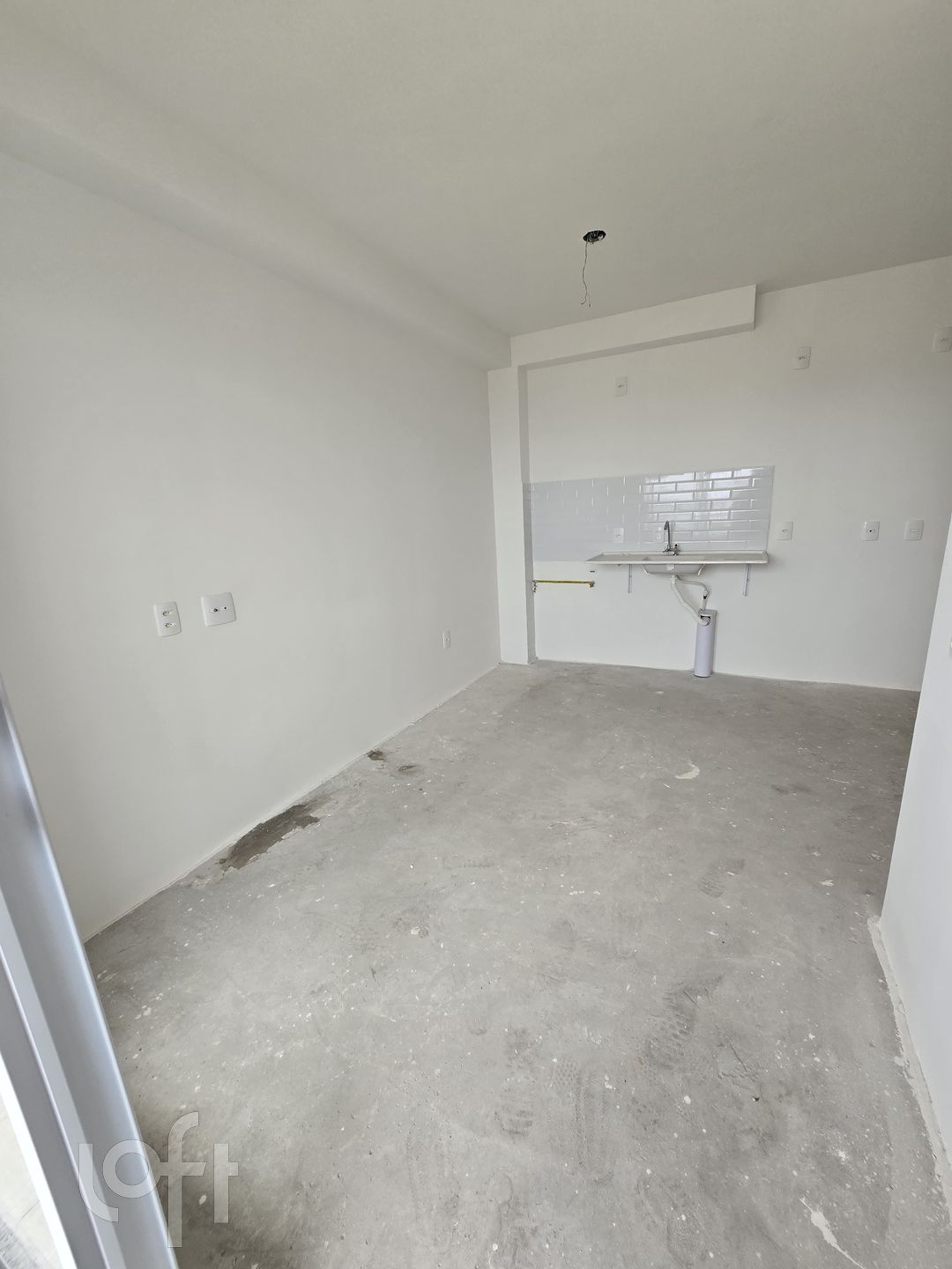 Apartamento à venda com 2 quartos, 42m² - Foto 1