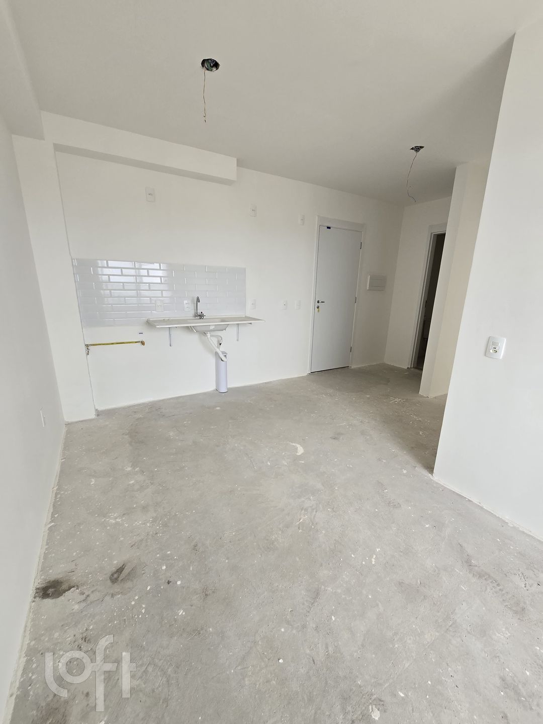 Apartamento à venda com 2 quartos, 42m² - Foto 4