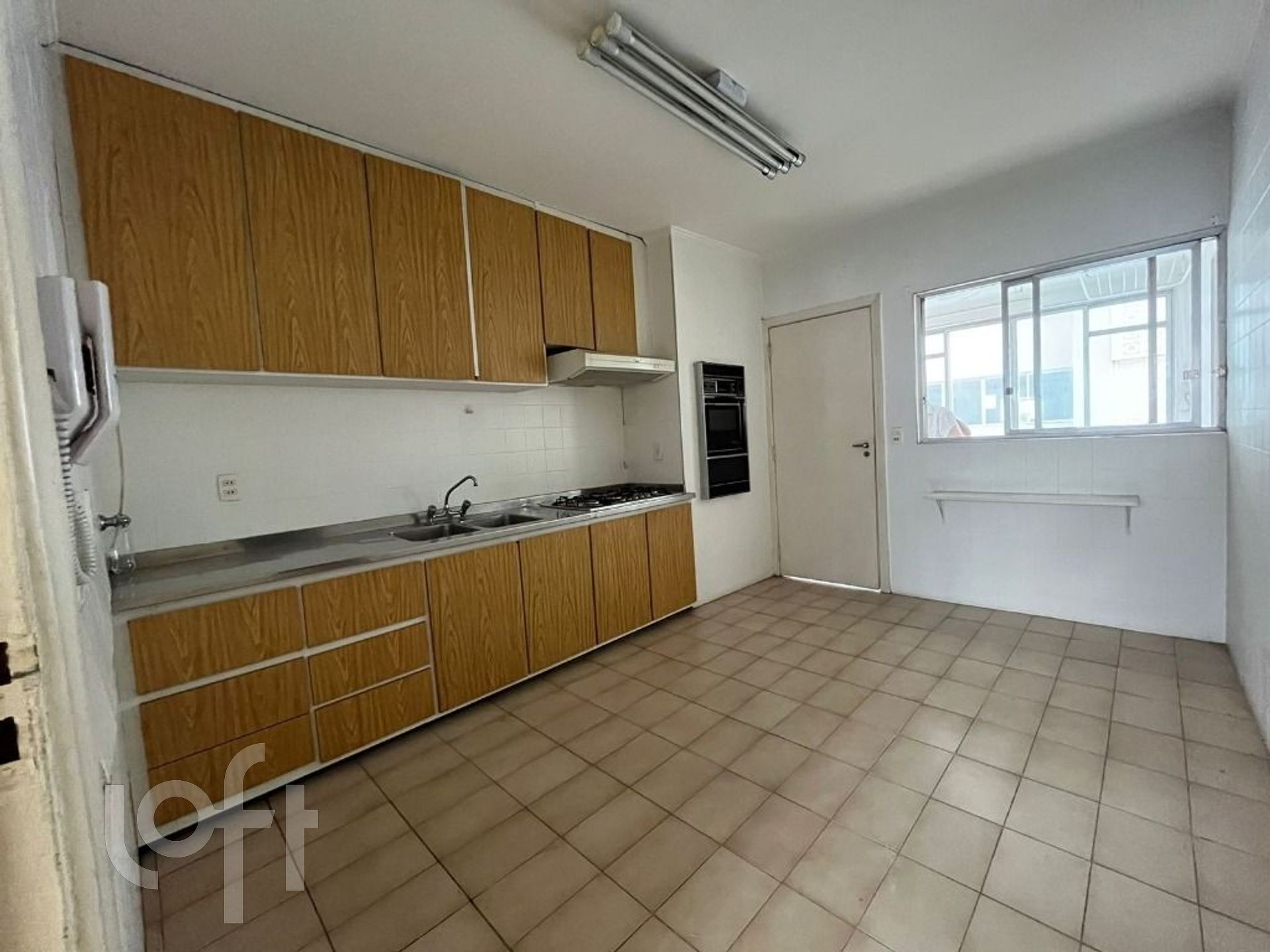 Apartamento à venda com 2 quartos, 115m² - Foto 2