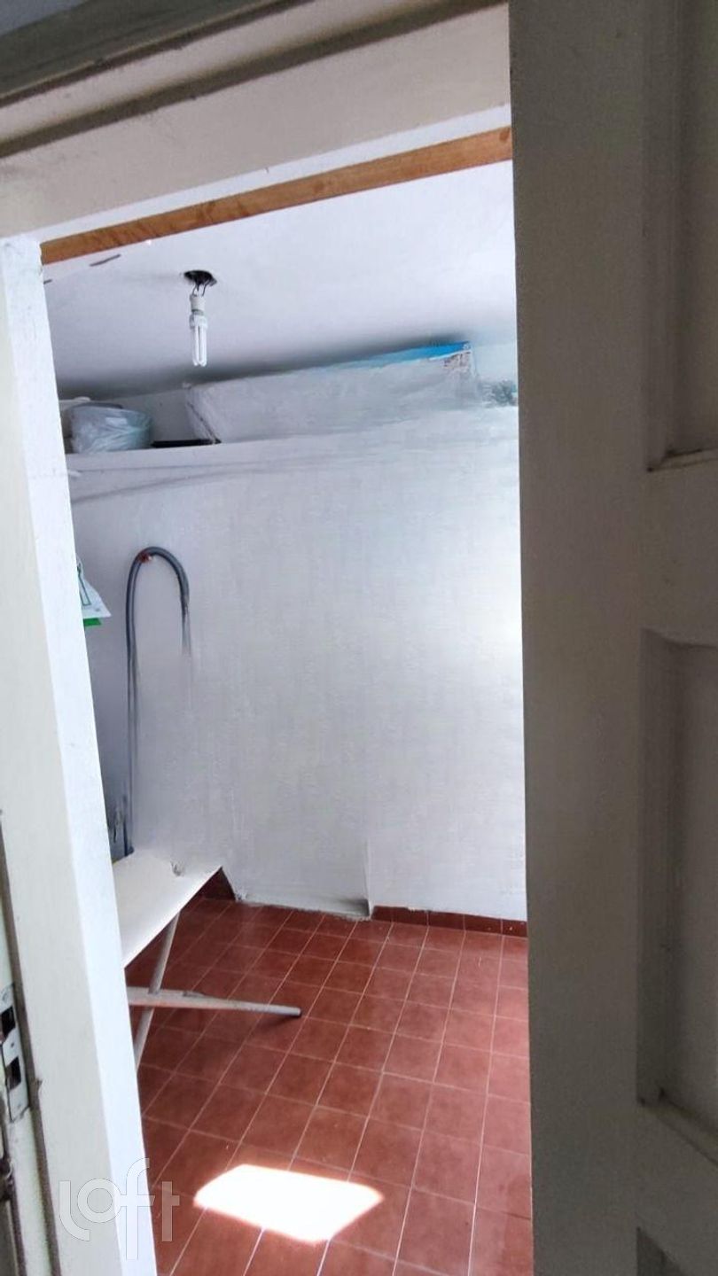 Casa à venda com 4 quartos, 300m² - Foto 45