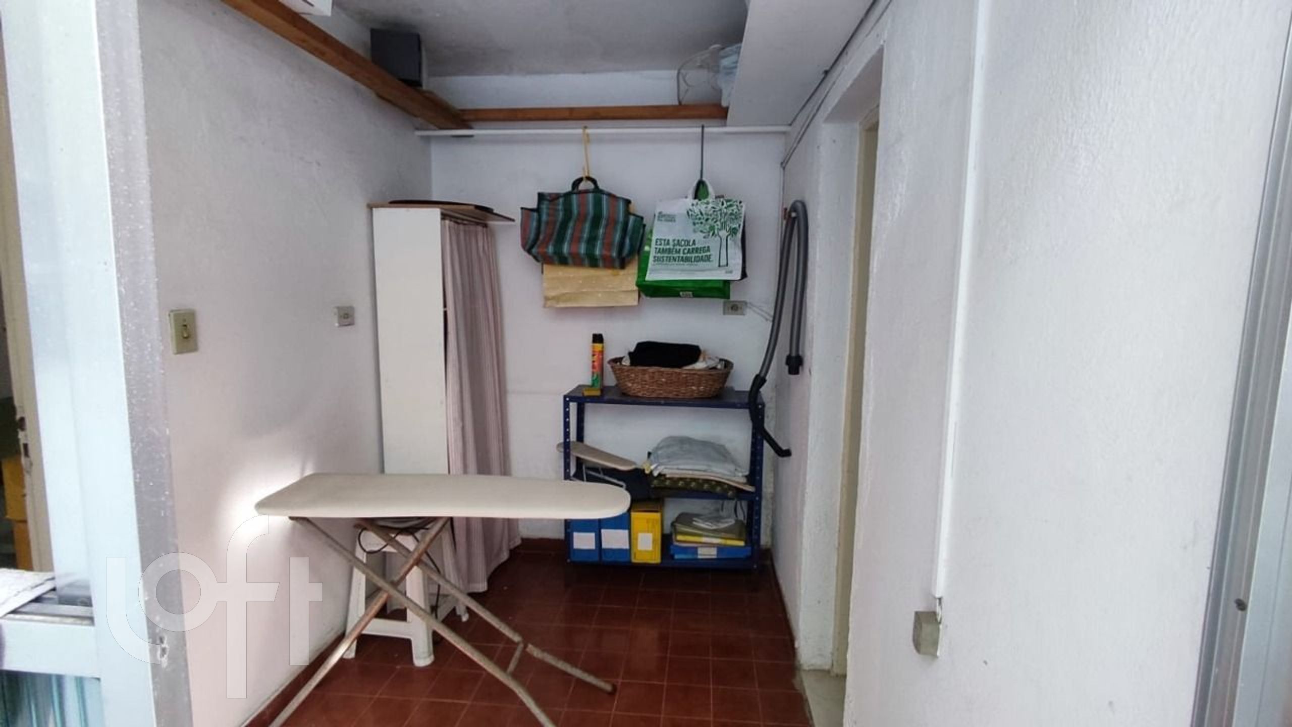 Casa à venda com 4 quartos, 300m² - Foto 46