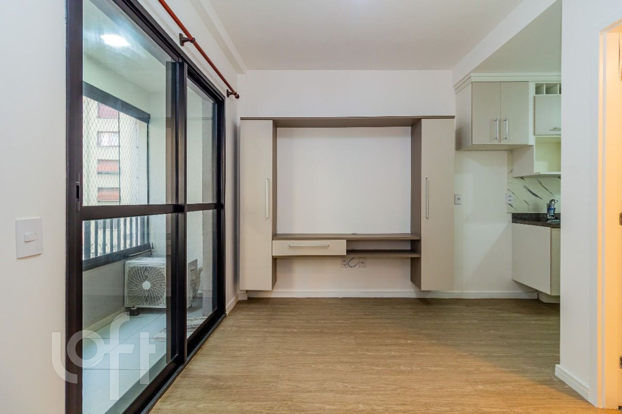 Apartamento à venda com 3 quartos, 91m² - Foto 2