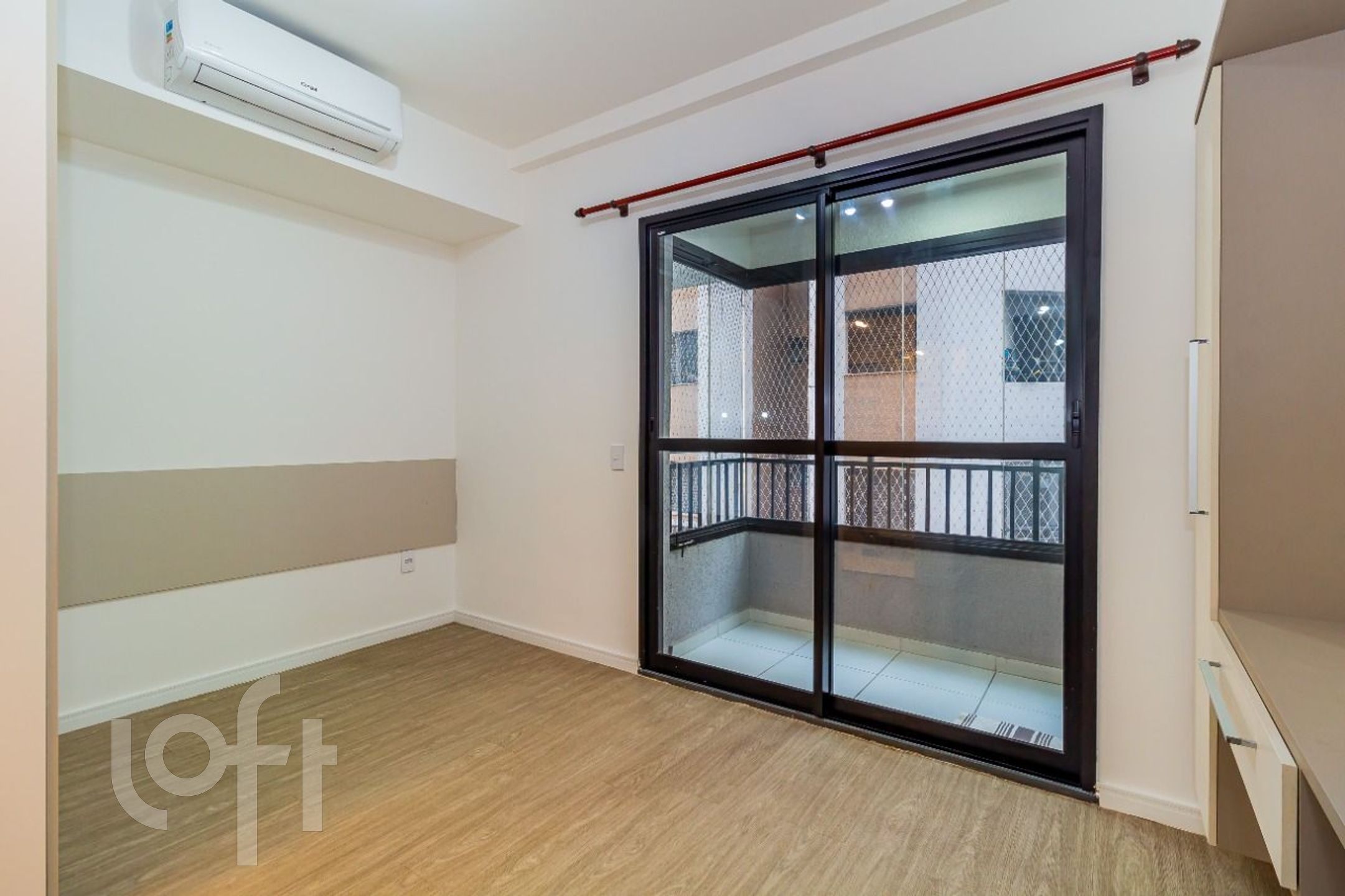 Apartamento à venda com 3 quartos, 91m² - Foto 1