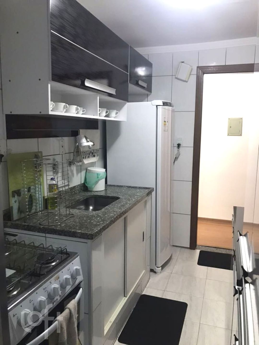 Apartamento à venda com 2 quartos, 63m² - Foto 8