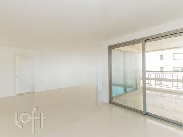 Apartamento com 176m², 3 dormitórios, 3 suítes, 3 vagas, Três Figueiras em Porto Alegre