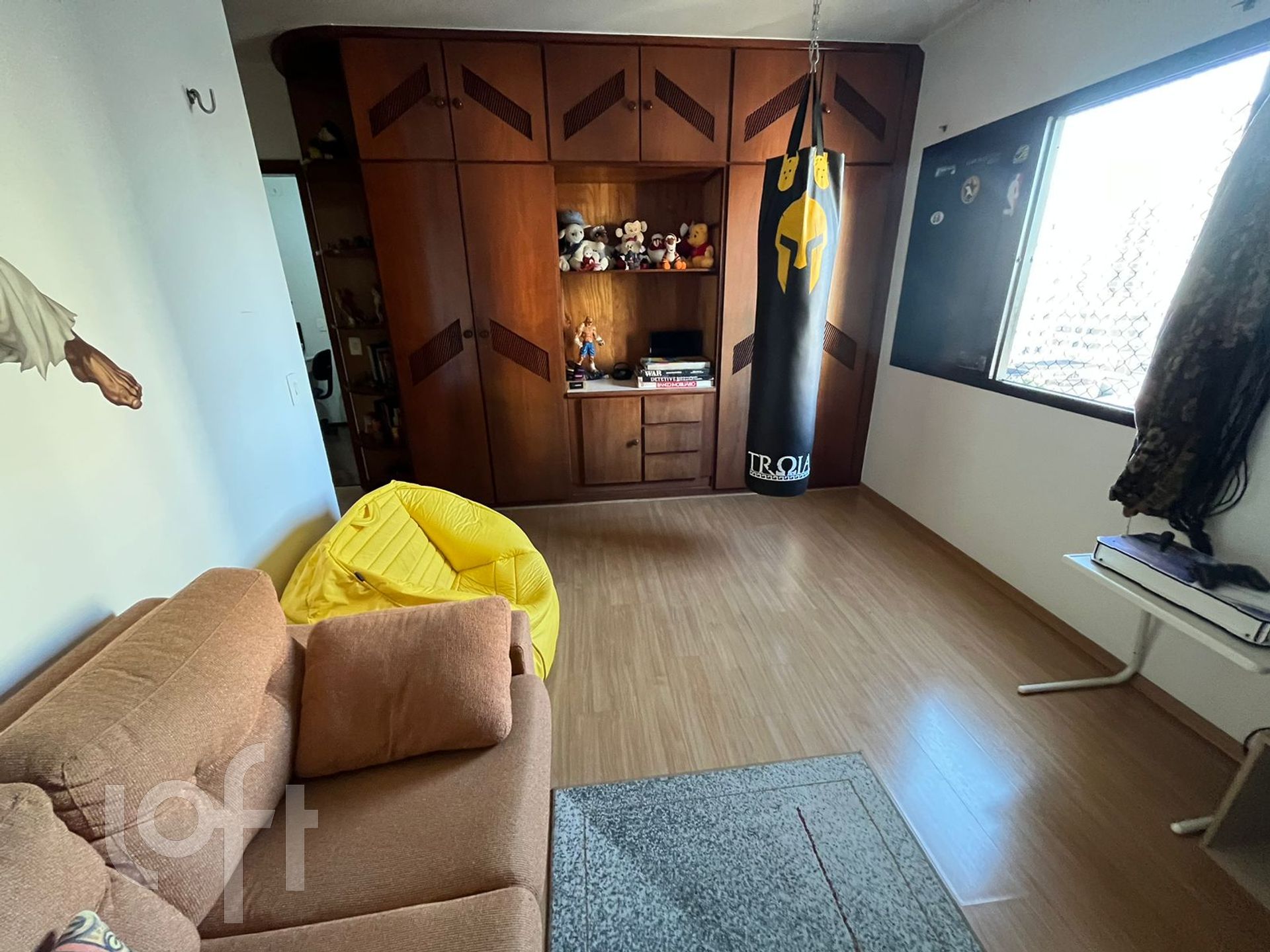 Apartamento à venda com 3 quartos, 210m² - Foto 8