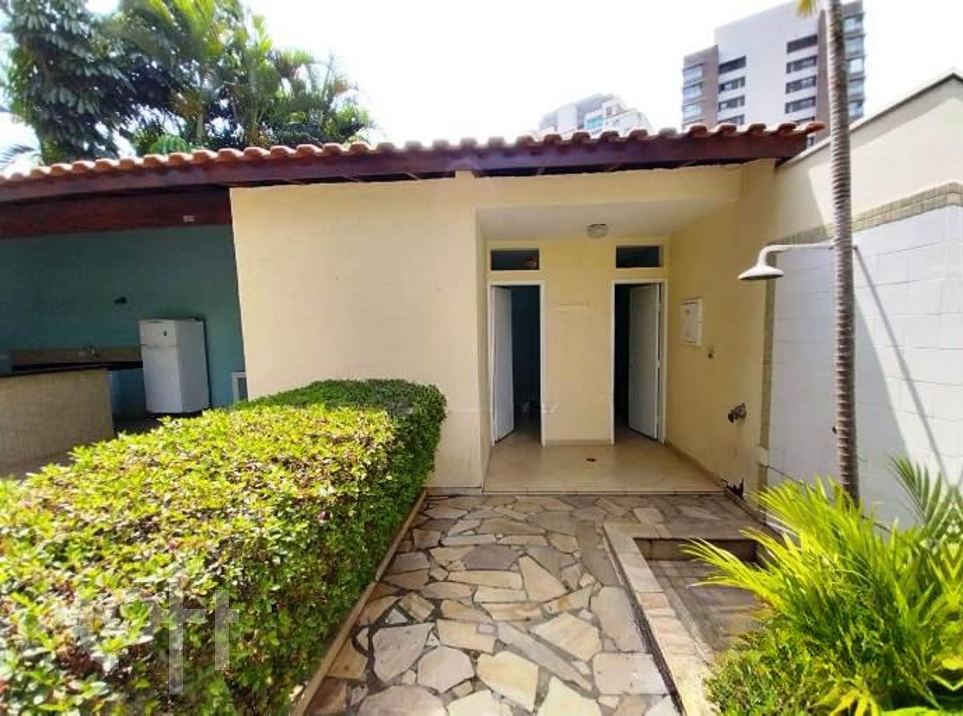 Apartamento à venda com 3 quartos, 140m² - Foto 25