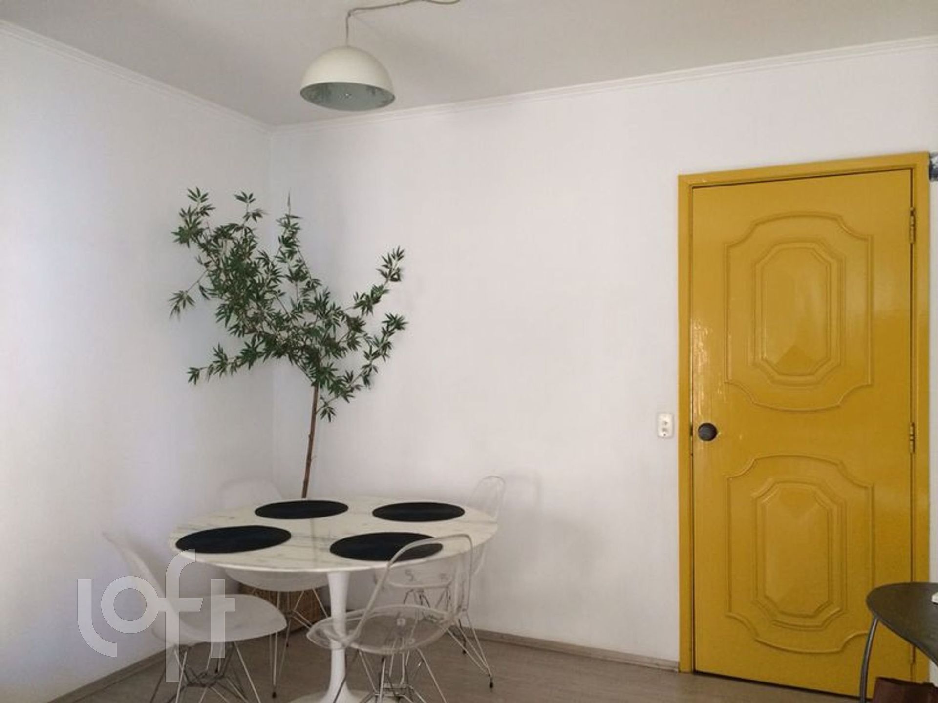 Apartamento à venda com 1 quarto, 50m² - Foto 5