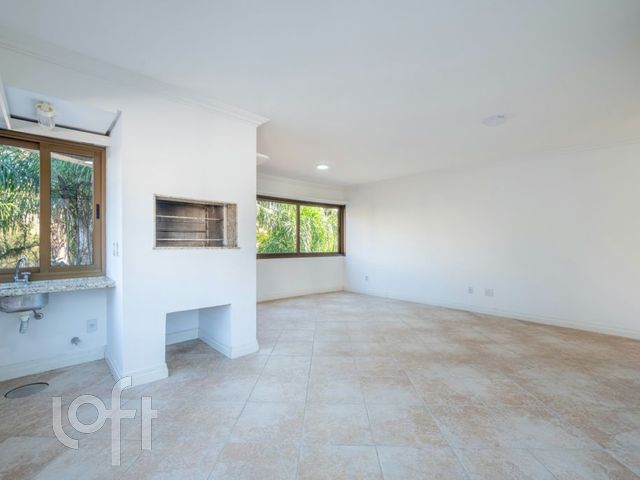 Apartamento com 109m², 3 dormitórios, 1 suíte, 2 vagas, Menino Deus em Porto Alegre