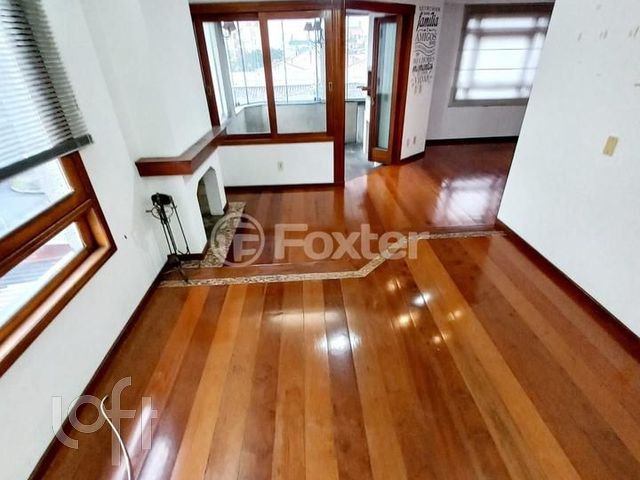 Apartamento com 127m², 3 dormitórios, 1 suíte, 3 vagas, Vila Ipiranga em Porto Alegre