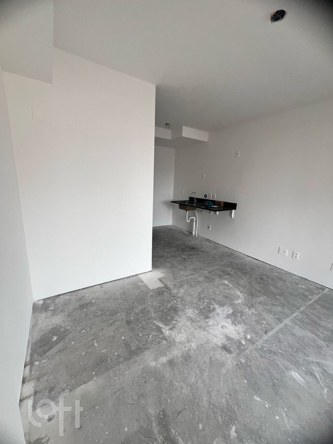 Apartamento à venda com 1 quarto, 27m² - Foto 5