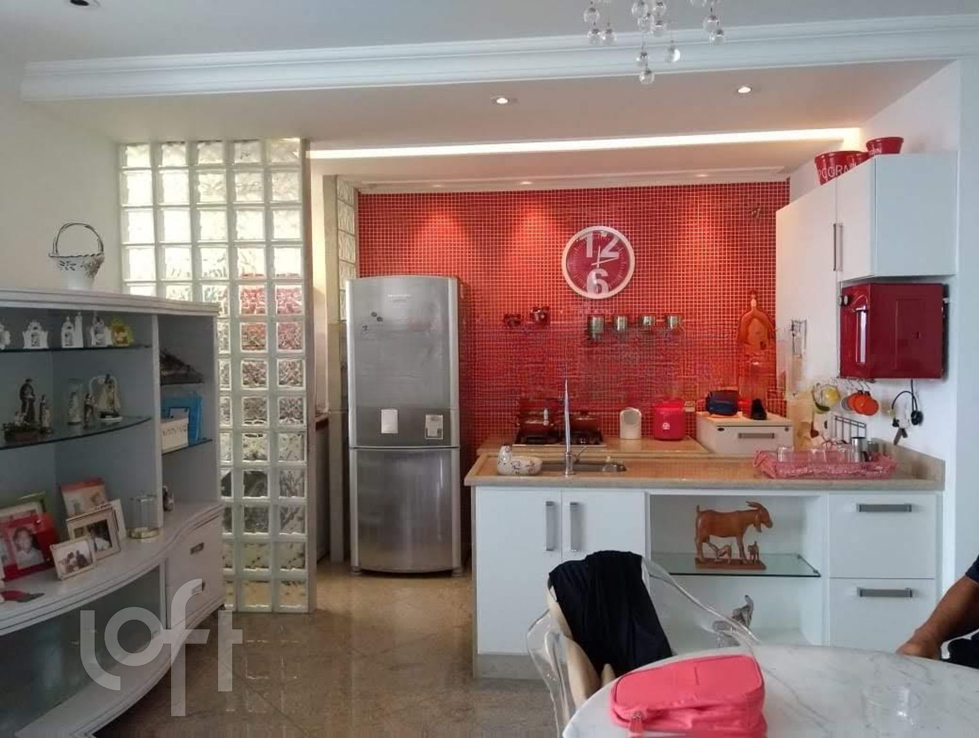 Apartamento à venda com 2 quartos, 200m² - Foto 9