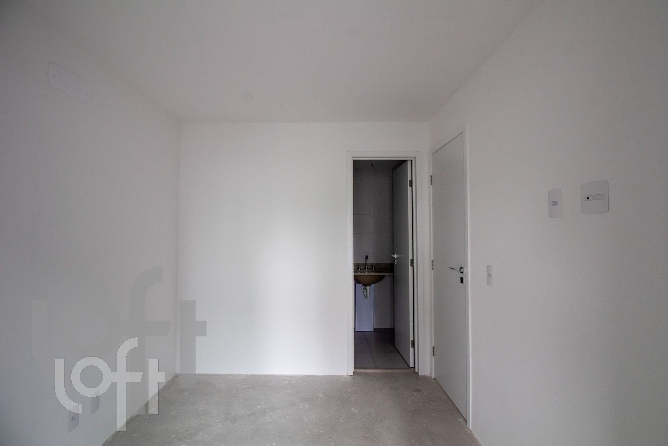 Apartamento à venda com 1 quarto, 38m² - Foto 4