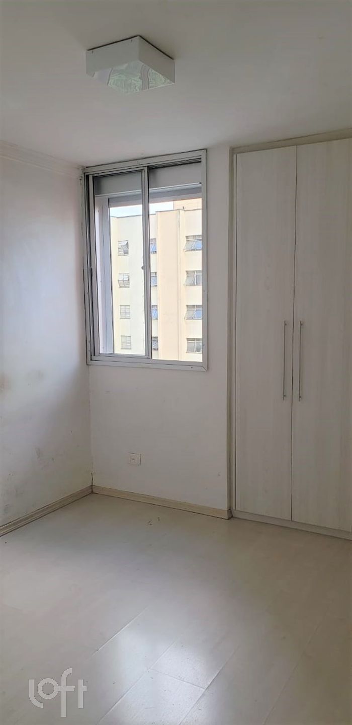 Apartamento à venda com 2 quartos, 70m² - Foto 4