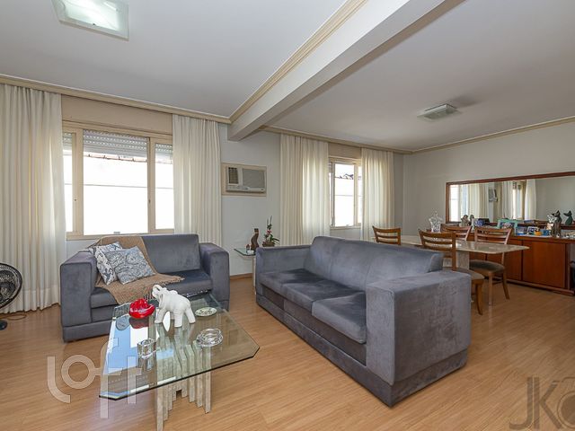 Apartamento com 92m², 2 dormitórios, 1 vaga, Menino Deus em Porto Alegre