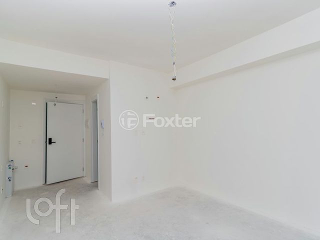 Apartamento com 24m², 1 dormitório, 1 suíte, 1 vaga, Rio Branco em Porto Alegre