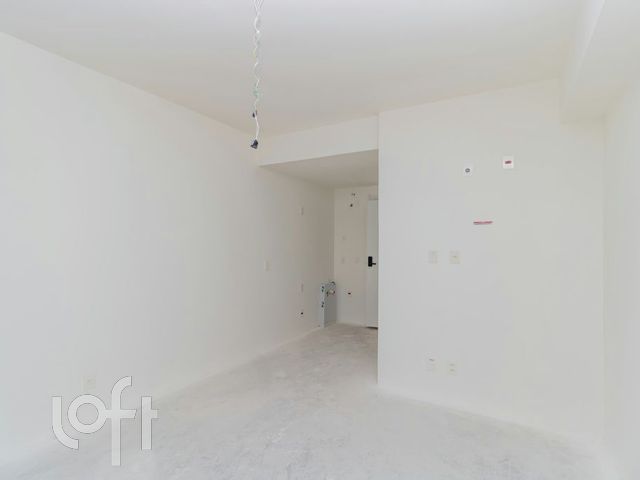 Apartamento com 24m², 1 dormitório, 1 suíte, 1 vaga, Rio Branco em Porto Alegre