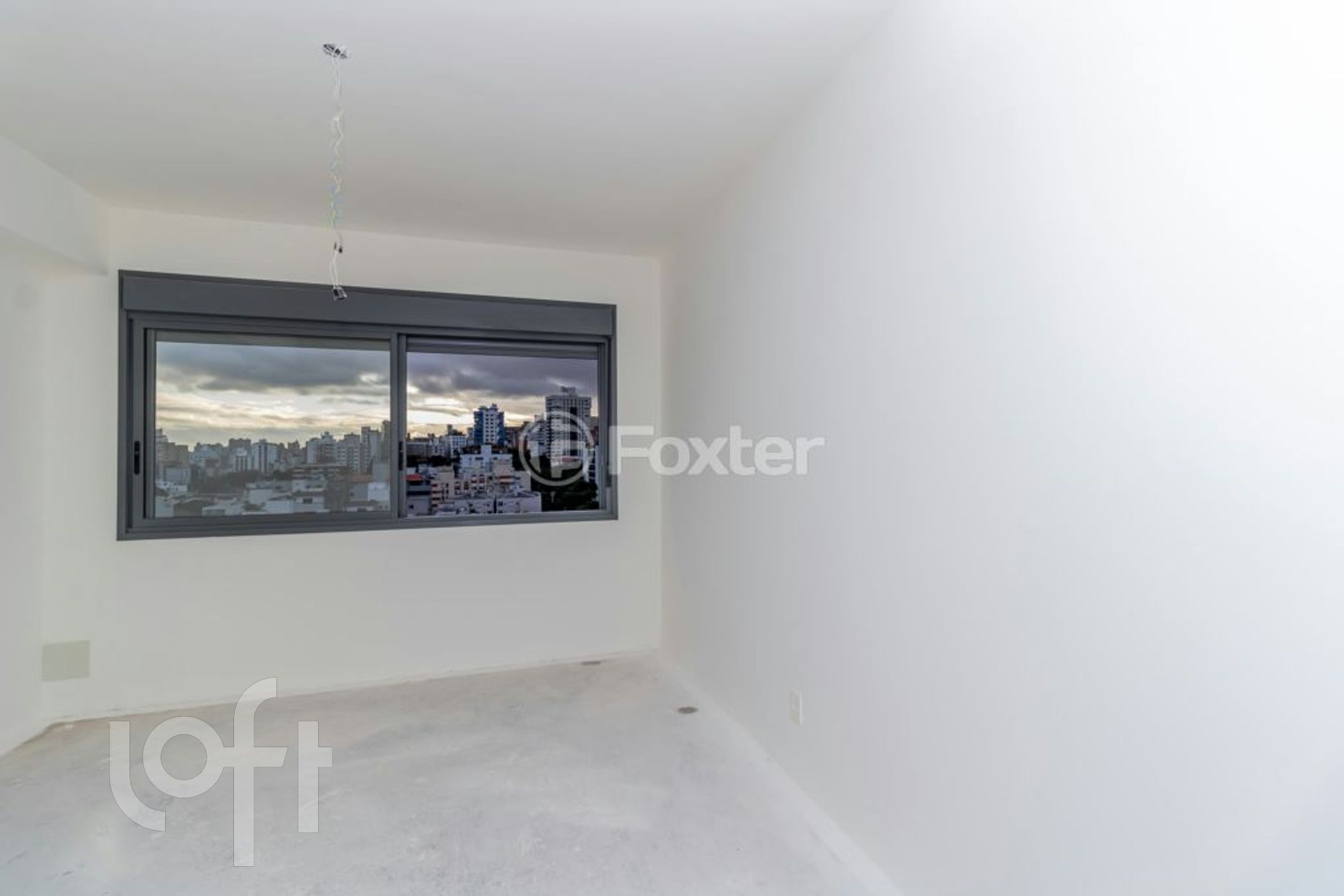 Apartamento com 24m², 1 dormitório, 1 suíte, 1 vaga, Rio Branco em Porto Alegre