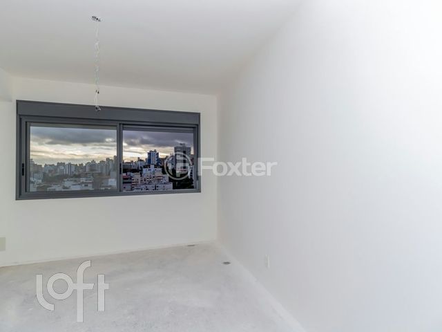 Apartamento com 24m², 1 dormitório, 1 suíte, 1 vaga, Rio Branco em Porto Alegre