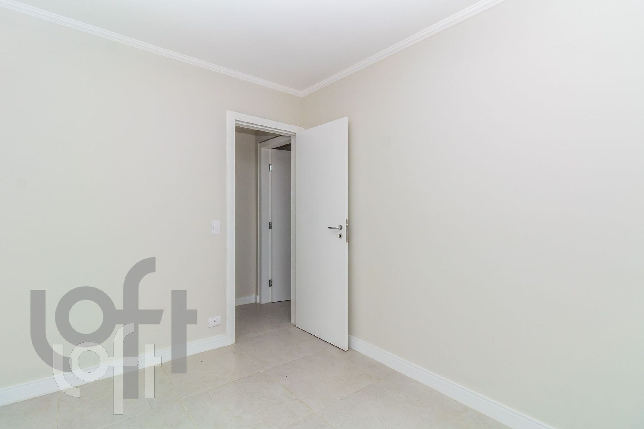 Apartamento à venda com 2 quartos, 122m² - Foto 2