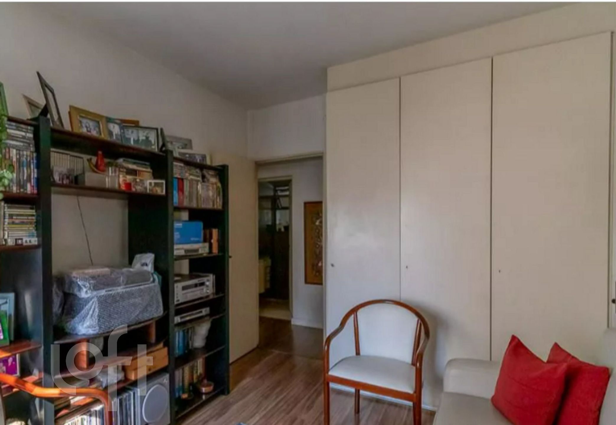 Apartamento à venda com 4 quartos, 170m² - Foto 2