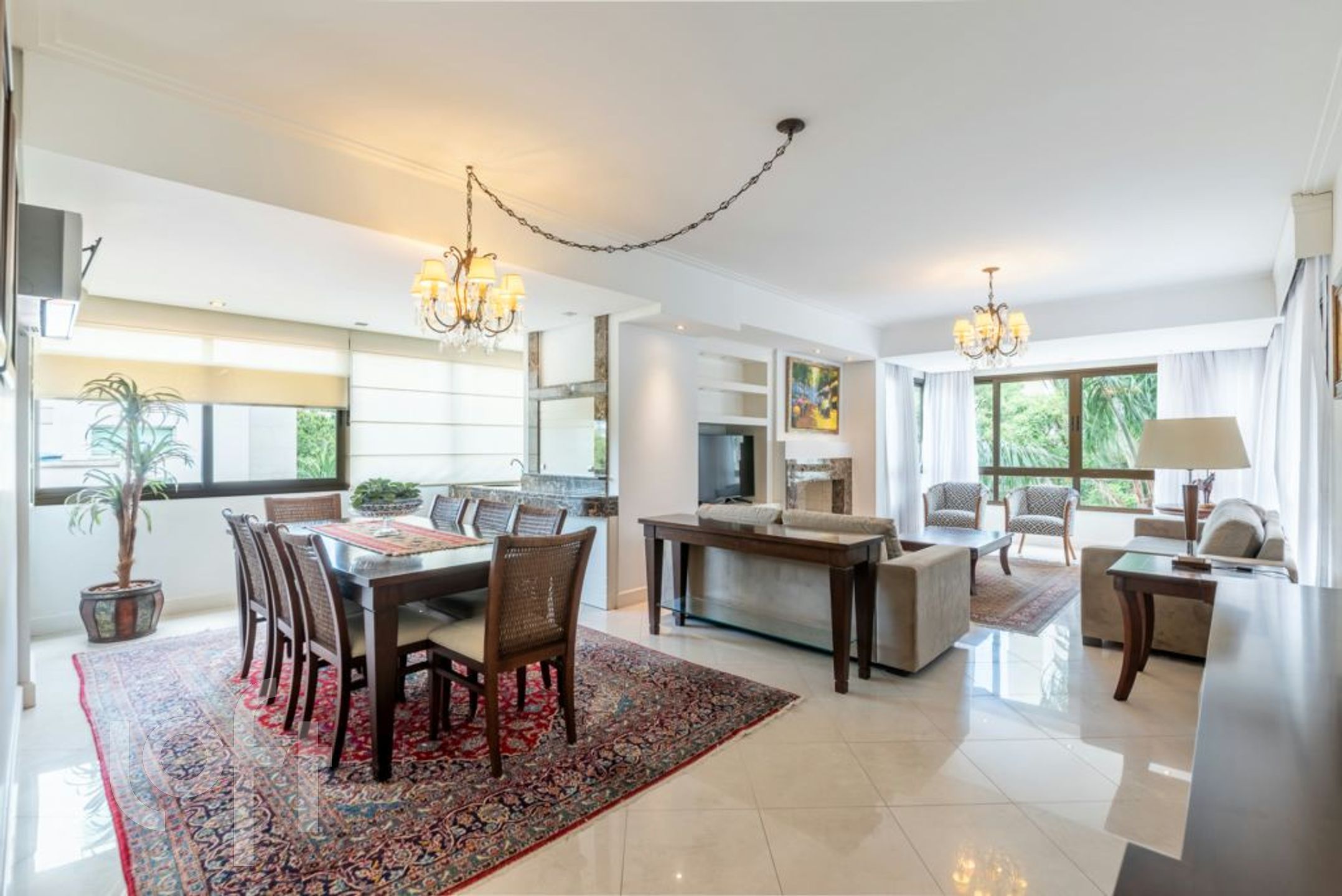 Apartamento com 143m², 3 dormitórios, 2 suítes, 2 vagas, Três Figueiras em Porto Alegre