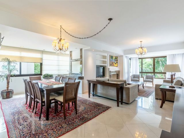 Apartamento com 143m², 3 dormitórios, 2 suítes, 2 vagas, Três Figueiras em Porto Alegre