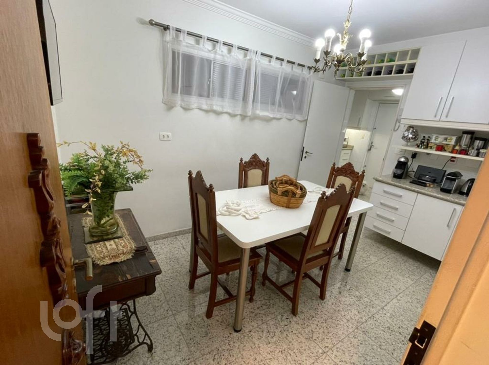 Apartamento à venda com 4 quartos, 180m² - Foto 8