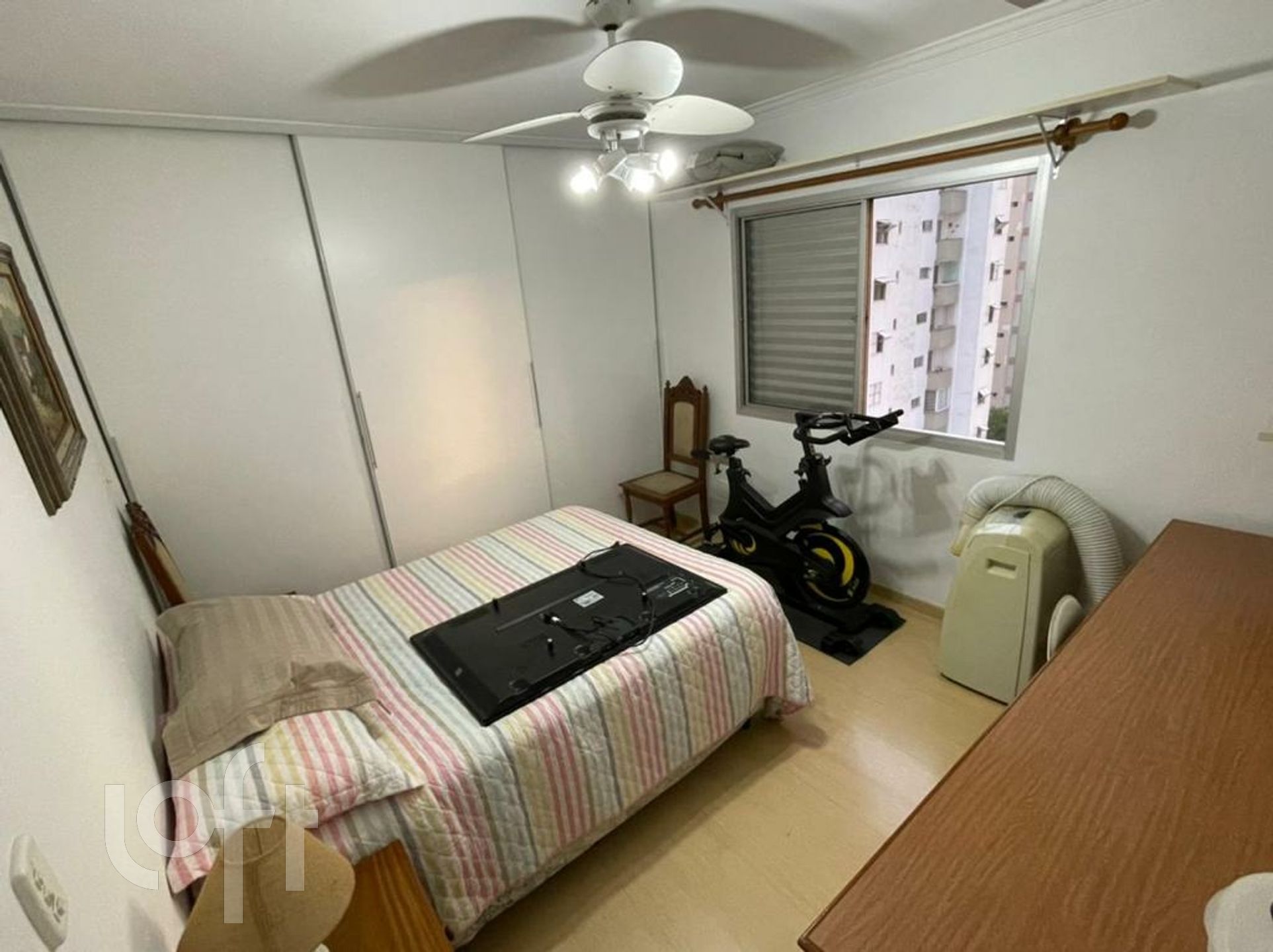 Apartamento à venda com 4 quartos, 180m² - Foto 12