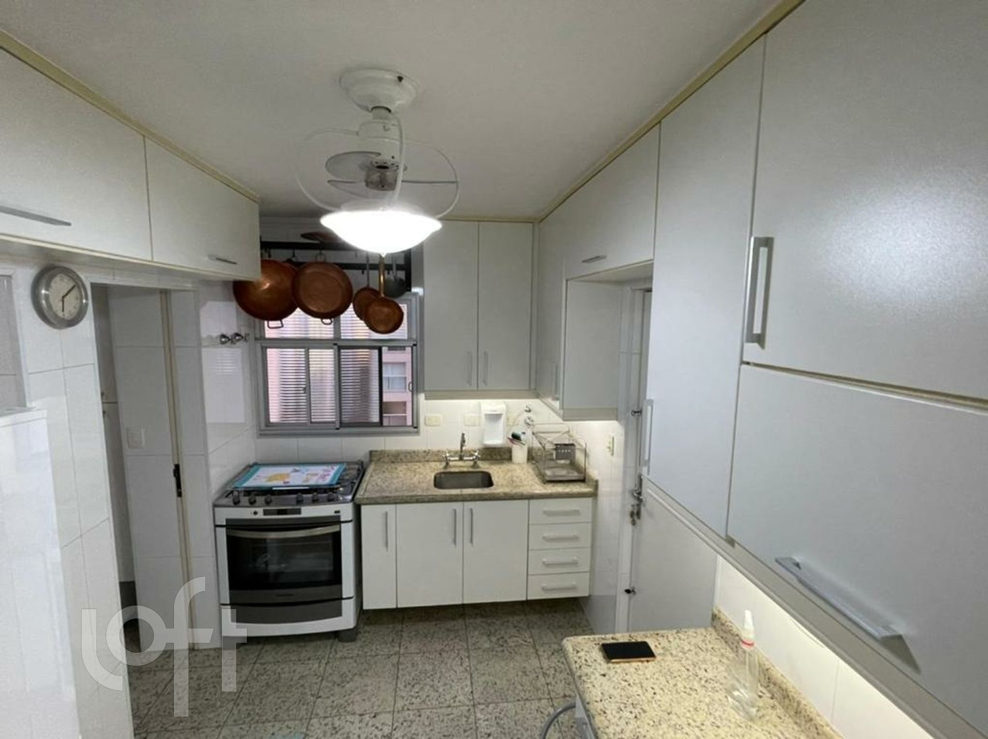 Apartamento à venda com 4 quartos, 180m² - Foto 6