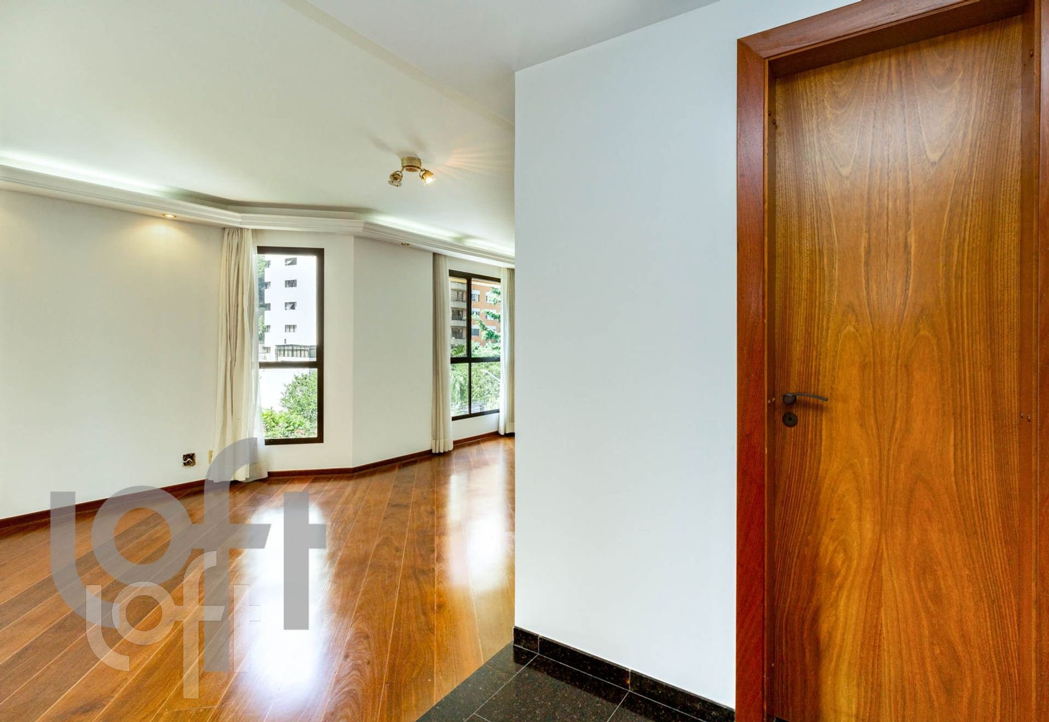 Apartamento à venda com 4 quartos, 157m² - Foto 28