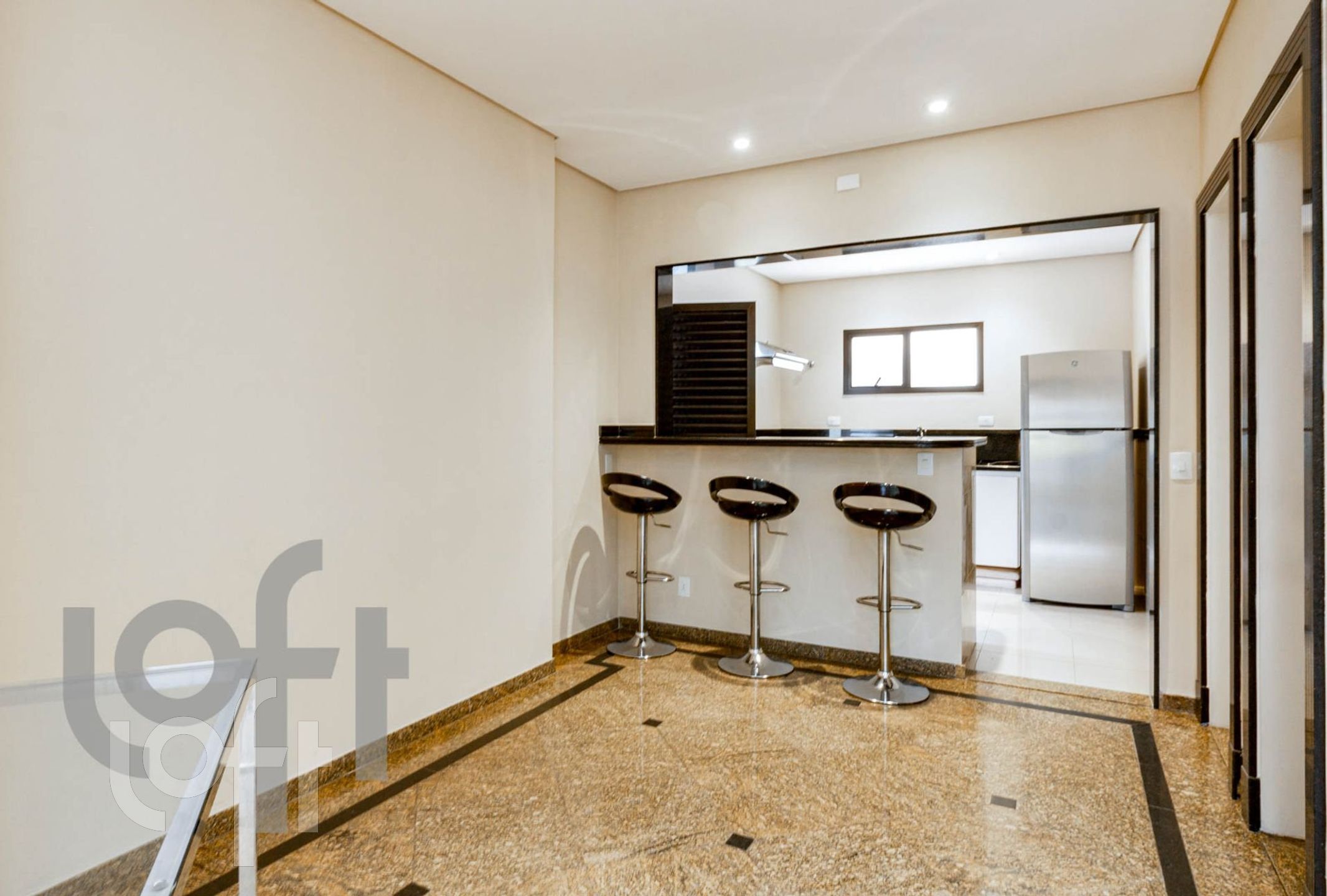 Apartamento à venda com 4 quartos, 157m² - Foto 17