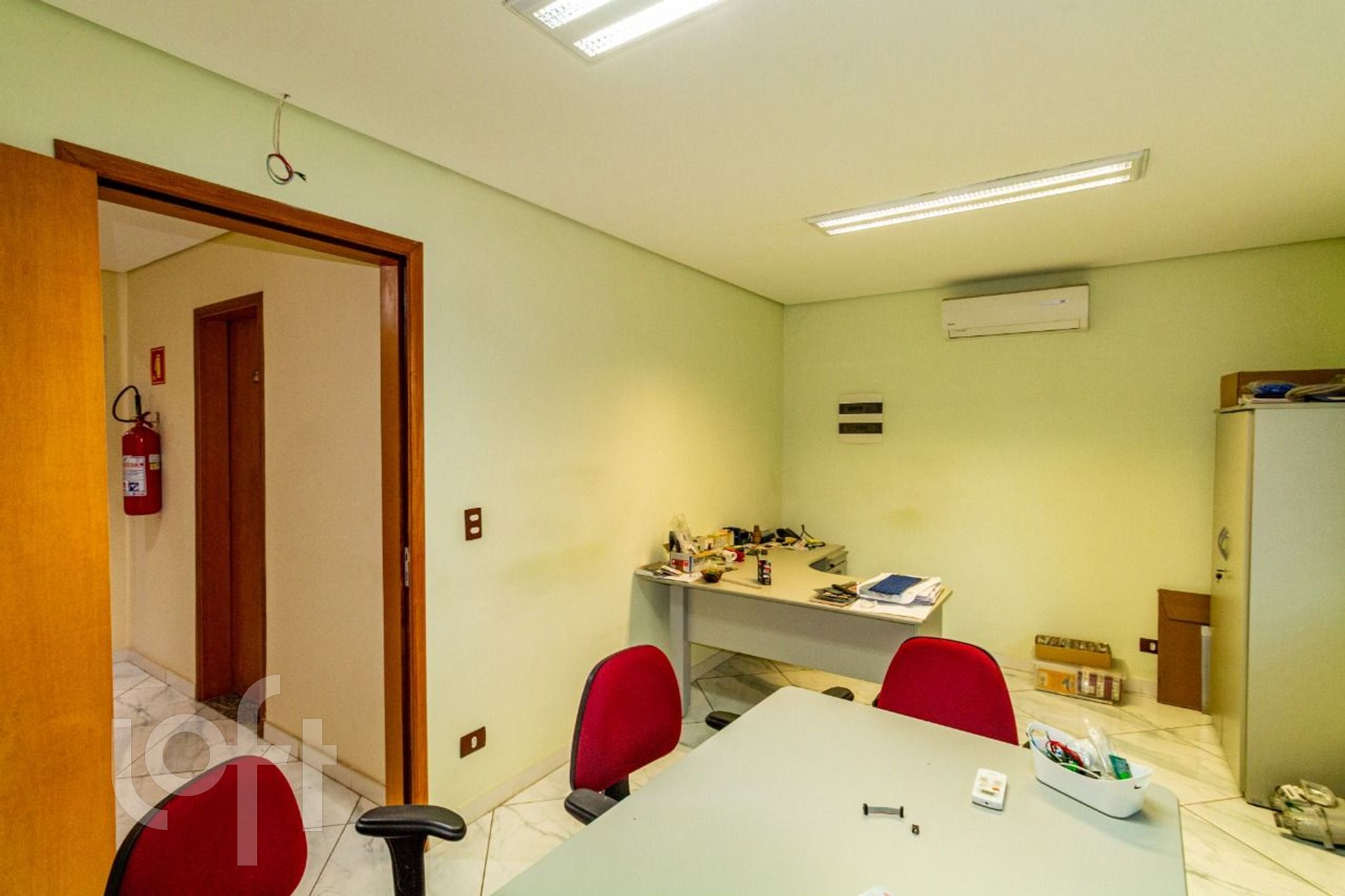 Casa à venda com 2 quartos, 131m² - Foto 23