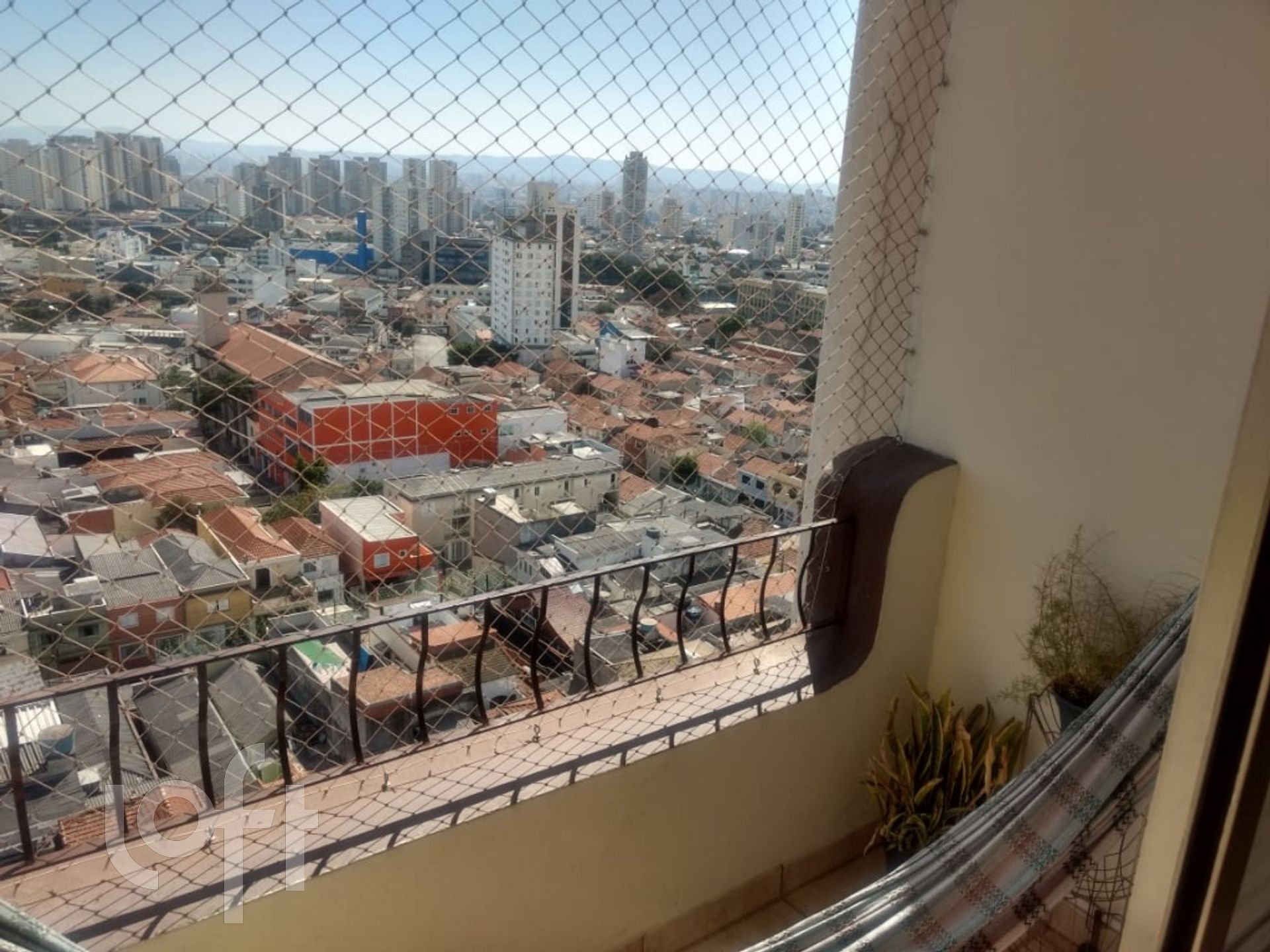 Apartamento à venda com 3 quartos, 72m² - Foto 2