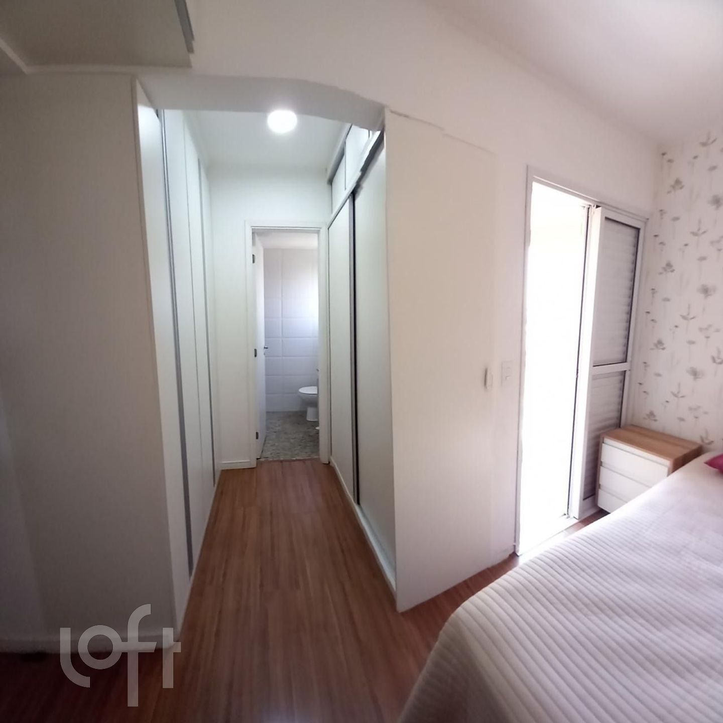 Apartamento à venda com 3 quartos, 94m² - Foto 4