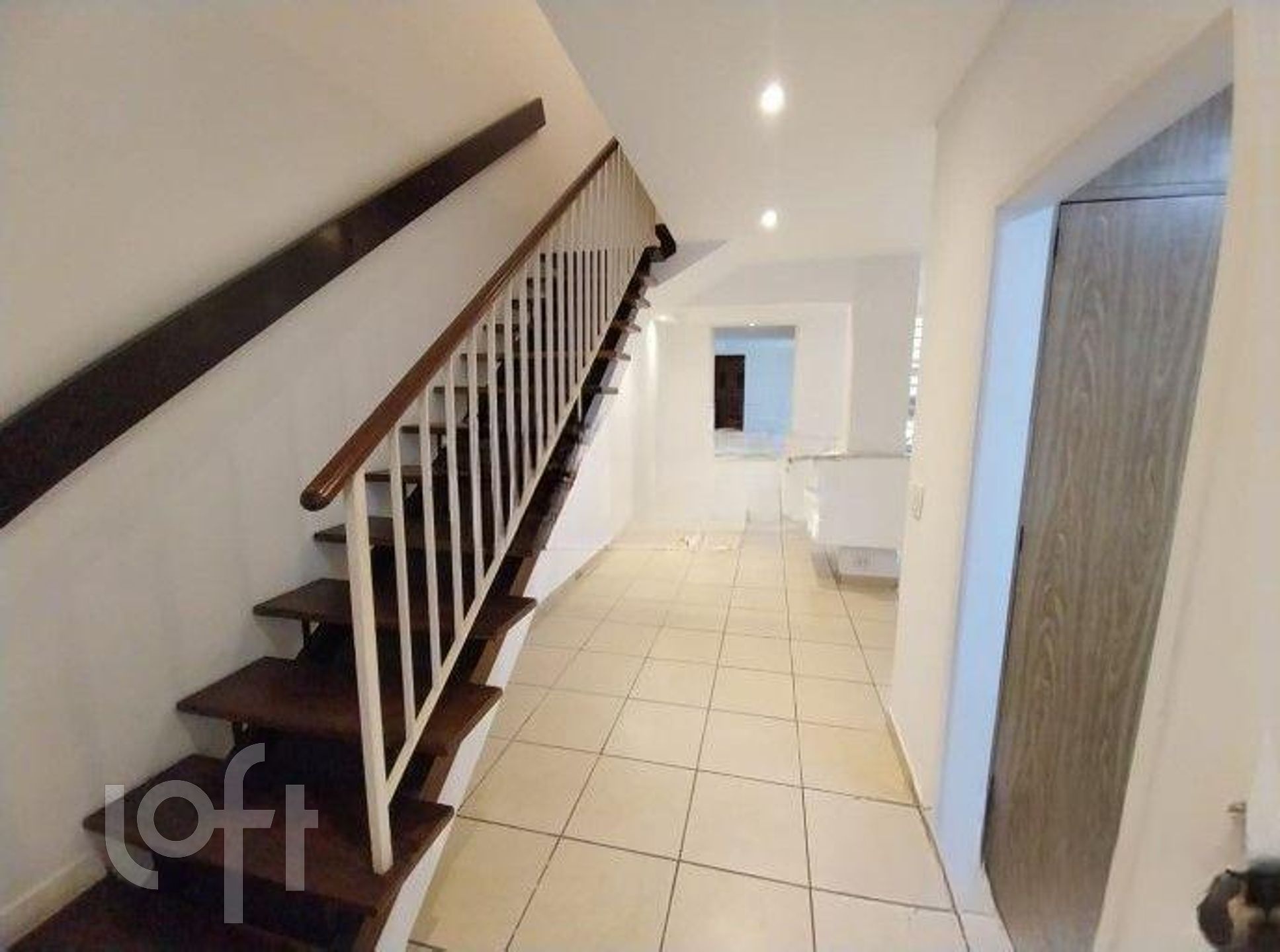 Casa à venda com 3 quartos, 142m² - Foto 5