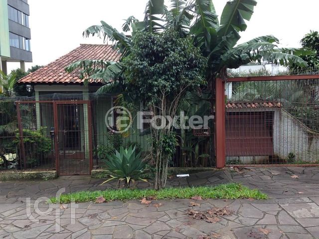 Casa com 173m², 3 dormitórios, 1 suíte, 3 vagas, Chácara das Pedras em Porto Alegre