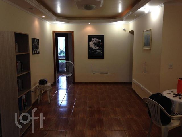 Casa com 173m², 3 dormitórios, 1 suíte, 3 vagas, Chácara das Pedras em Porto Alegre