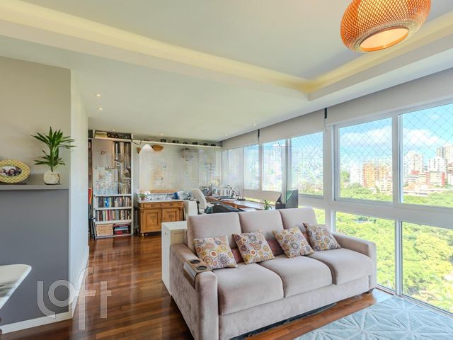 Apartamento com 254m², 3 dormitórios, 1 suíte, 2 vagas, Bela Vista em Porto Alegre