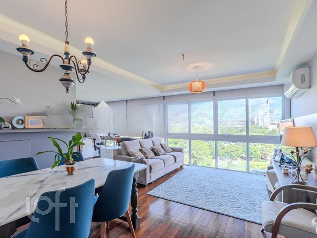 Apartamento com 254m², 3 dormitórios, 1 suíte, 2 vagas, Bela Vista em Porto Alegre