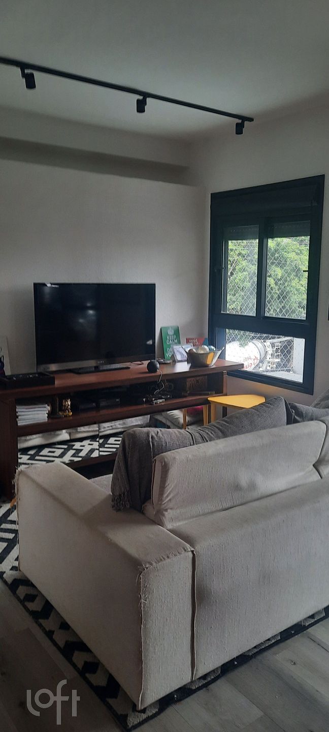 Apartamento à venda com 2 quartos, 66m² - Foto 1