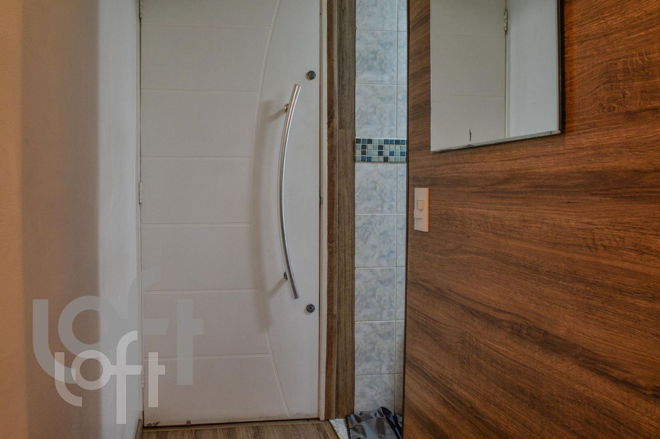 Apartamento à venda com 2 quartos, 45m² - Foto 18