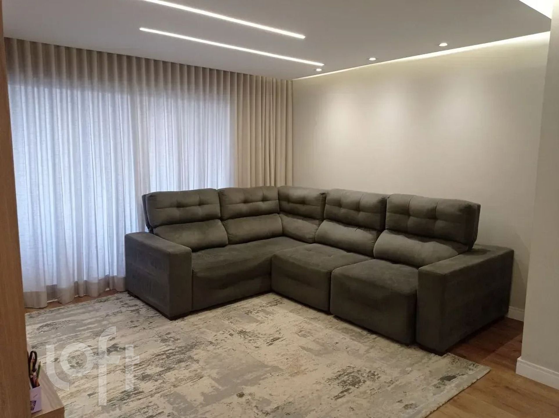 Apartamento à venda com 4 quartos, 134m² - Foto 2