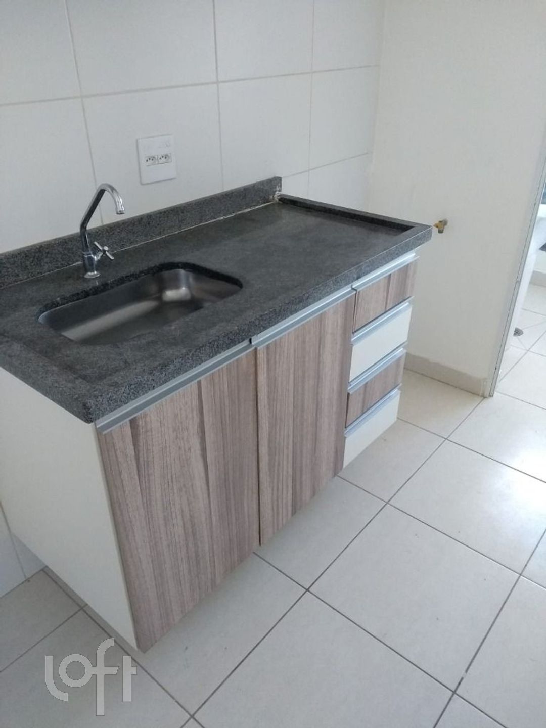 Apartamento à venda com 3 quartos, 45m² - Foto 4