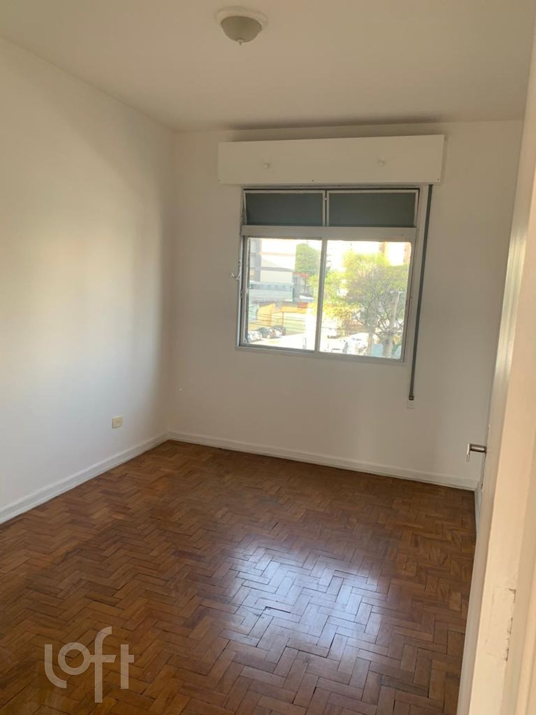 Apartamento à venda com 2 quartos, 75m² - Foto 8