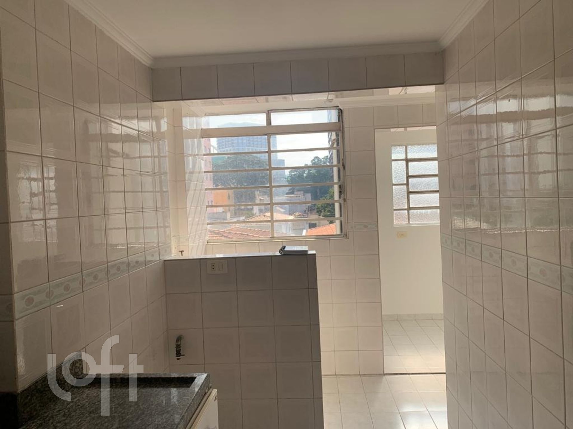 Apartamento à venda com 2 quartos, 75m² - Foto 14