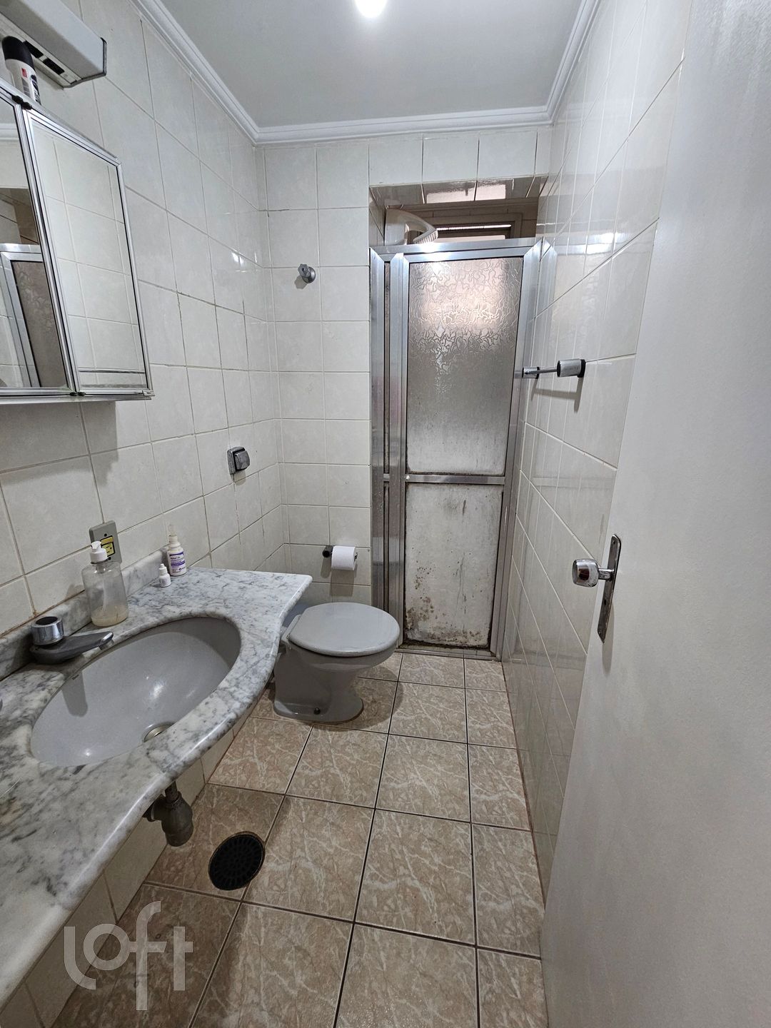 Apartamento à venda com 1 quarto, 75m² - Foto 10